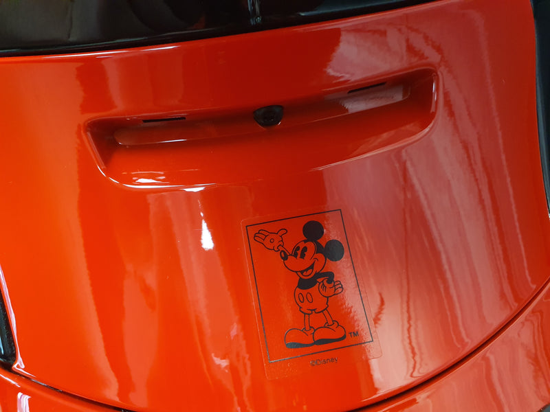 Vespa Primavera 125 Disney Mickey Mouse Edition
