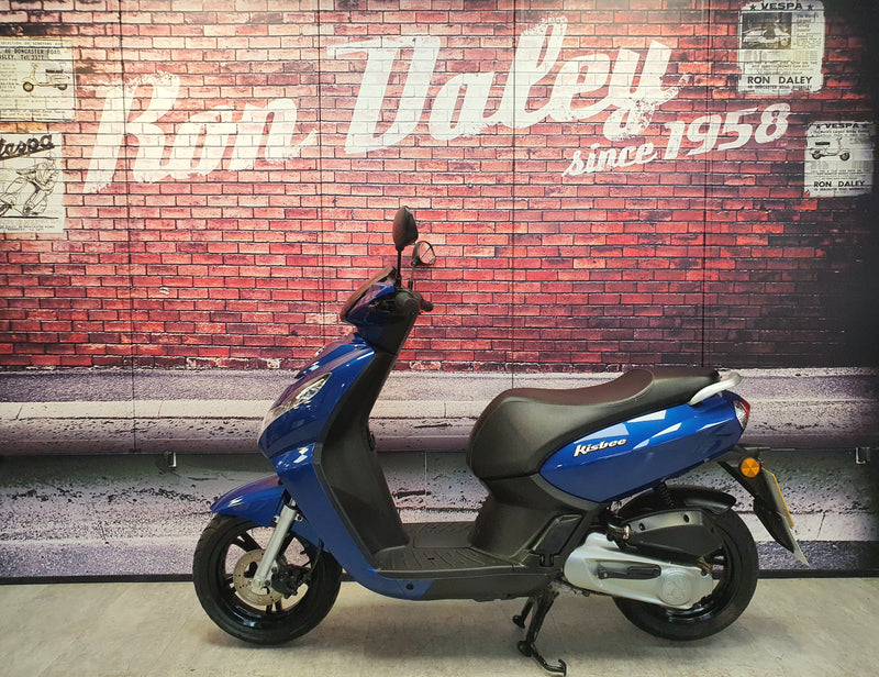 Used Peugeot Kisbee 50cc Fully Automatic. Learner legal.