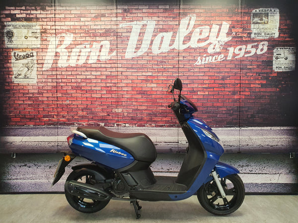 Used Peugeot Kisbee 50cc Fully Automatic. Learner legal.