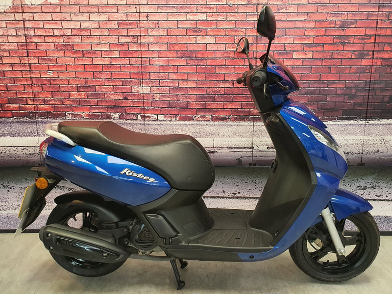 Used Peugeot Kisbee 50cc Fully Automatic. Learner legal.