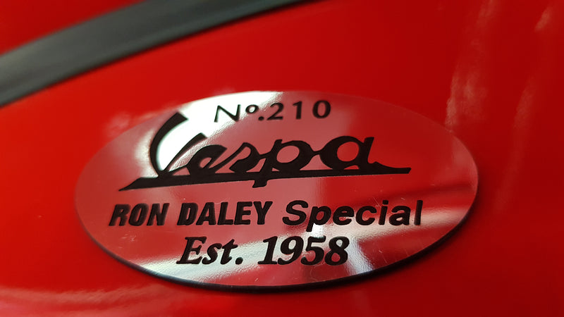Vespa PX125 Ron Daley Special Edition No210
