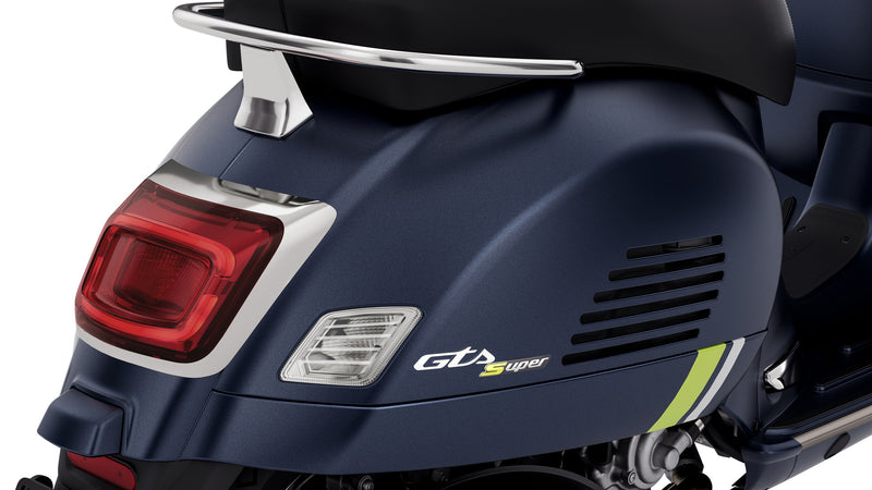 Vespa GTS 125RST Super Tech - Blu Energico 2024 £500 Discount Upon Registration