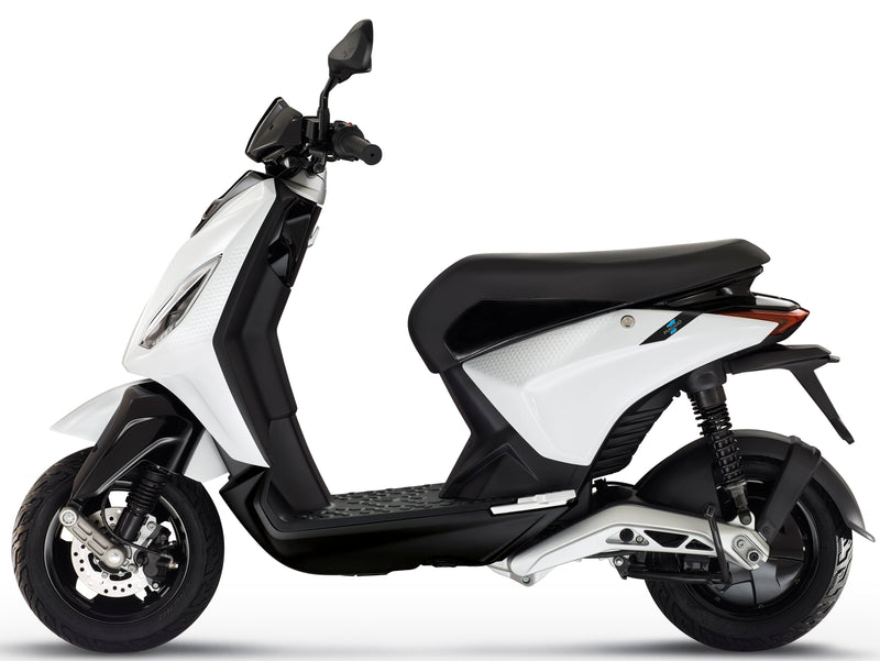 Electric Piaggio 1 - Forever White 2024