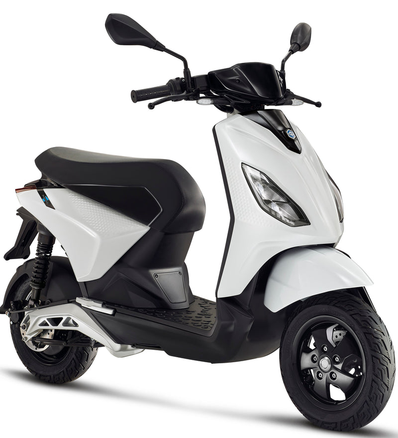 Electric Piaggio 1 - Forever White OFFER VALID UNTIL 31st December 2023