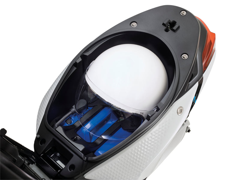 Electric Piaggio 1 - Forever White OFFER VALID UNTIL 31st December 2023