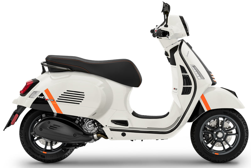 Vespa GTS 300 HPE SuperSport RST22 - Bianco Innocente 2024